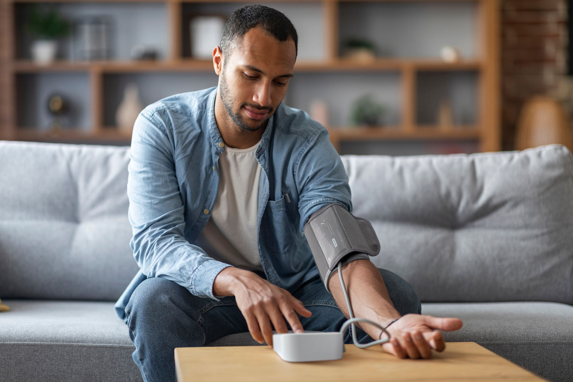 CONNEQT Pulse Biometric Health Monitor